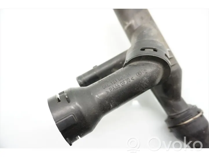 Audi A4 S4 B9 Termostaatin kotelo 04L121111H