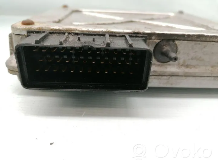 Rover P6 2000-3500 Sterownik / Moduł ECU MKC104042E