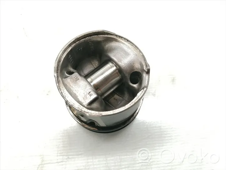 Peugeot Partner Piston 