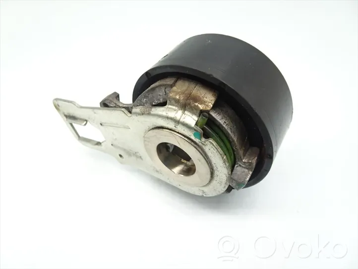 Ford Focus Hihnankiristimen vauhtipyörä 9808835080