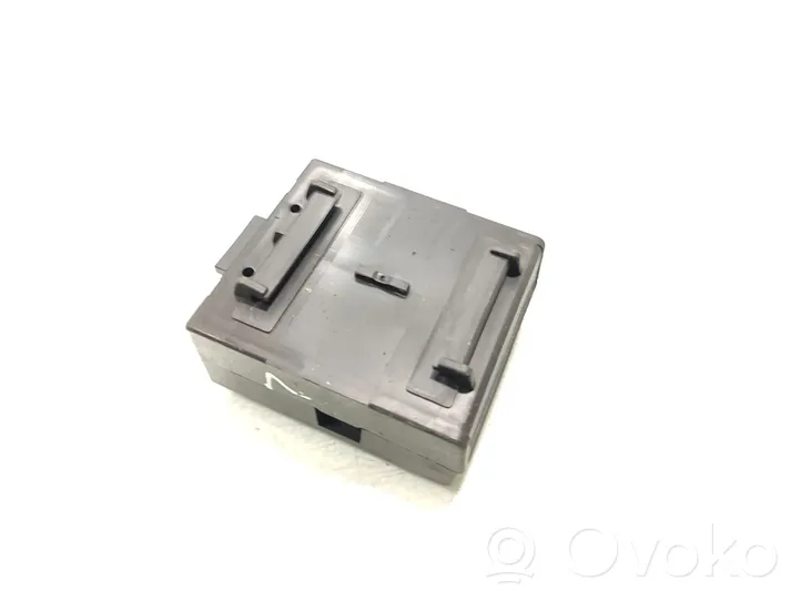 Mercedes-Benz CLK AMG A208 C208 Boîtier module alarme A2118209126