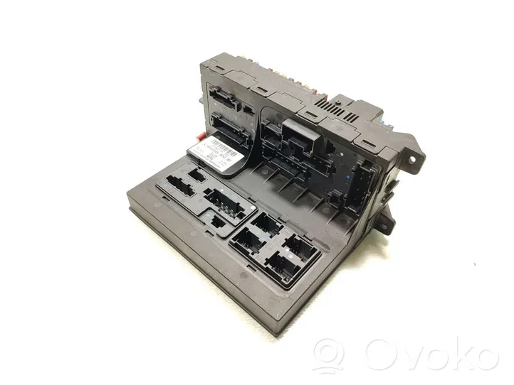 Mercedes-Benz E AMG W212 Module de fusibles 2115457701