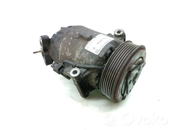 Nissan Qashqai Ilmastointilaitteen kompressorin pumppu (A/C) 92600-JD200