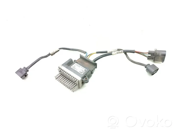 Audi A4 S4 B8 8K Relais de ventilateur de liquide de refroidissement 989460D