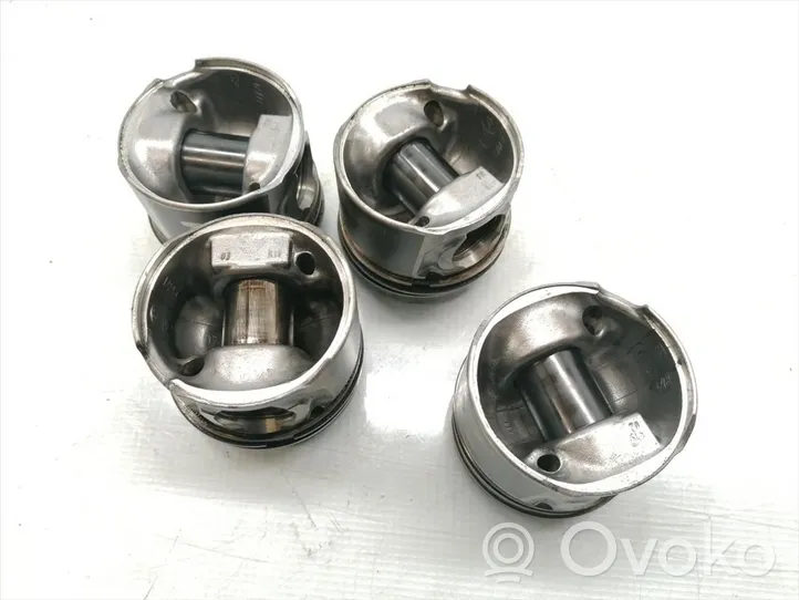 Peugeot Partner Piston 