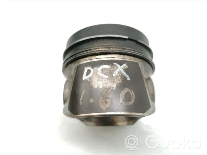 Volkswagen PASSAT B8 Piston 