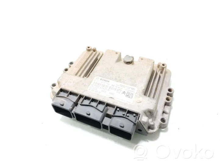 Peugeot Bipper Calculateur moteur ECU 9666082580