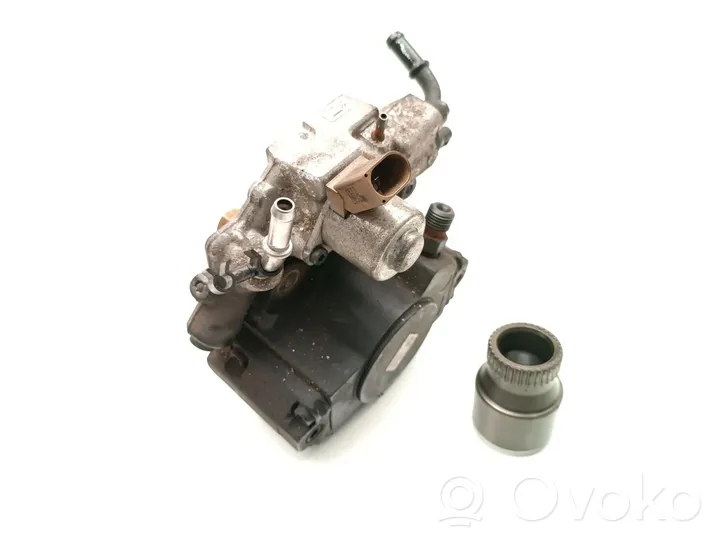 Mercedes-Benz E AMG W212 Fuel injection high pressure pump A6510702601