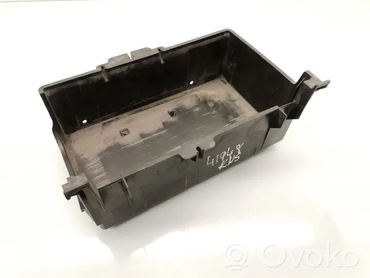 Ford Mondeo Mk III Support batterie 1S7T10757BF