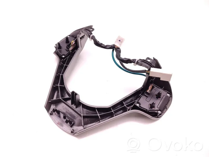 Toyota Avensis T250 Pulsanti/interruttori sul volante 45100-05760