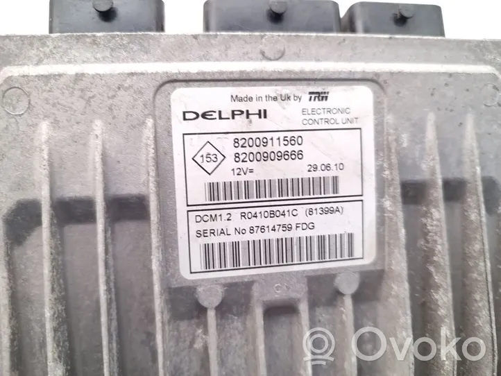 Renault Clio III Calculateur moteur ECU 8200911560