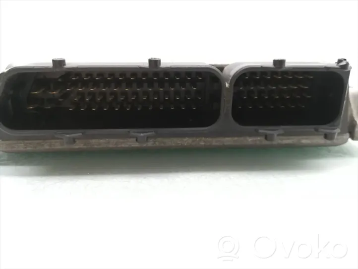 Volkswagen Golf Cross Sterownik / Moduł ECU 06A906018CL