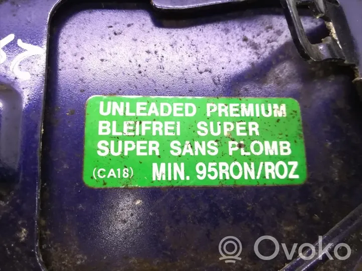 Mazda 3 I Bouchon, volet de trappe de réservoir à carburant 