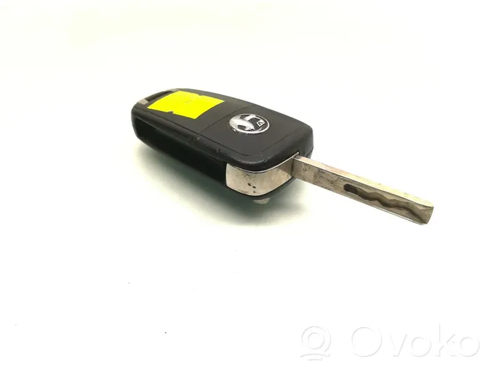 Opel Astra J Ignition key/card 13574865