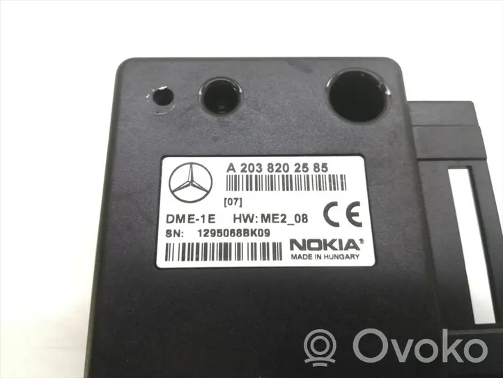 Mercedes-Benz S W220 Bluetoothin ohjainlaite/moduuli A2038202585