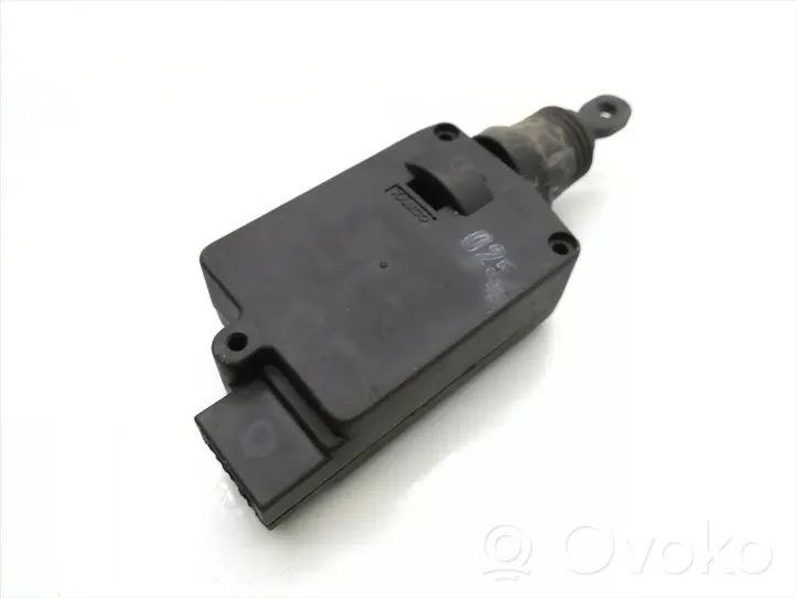 Hyundai Santa Fe Fuel tank cap lock 