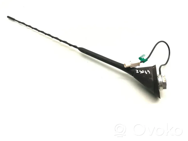 Skoda Fabia Mk2 (5J) Antena radiowa 6Q0035575A