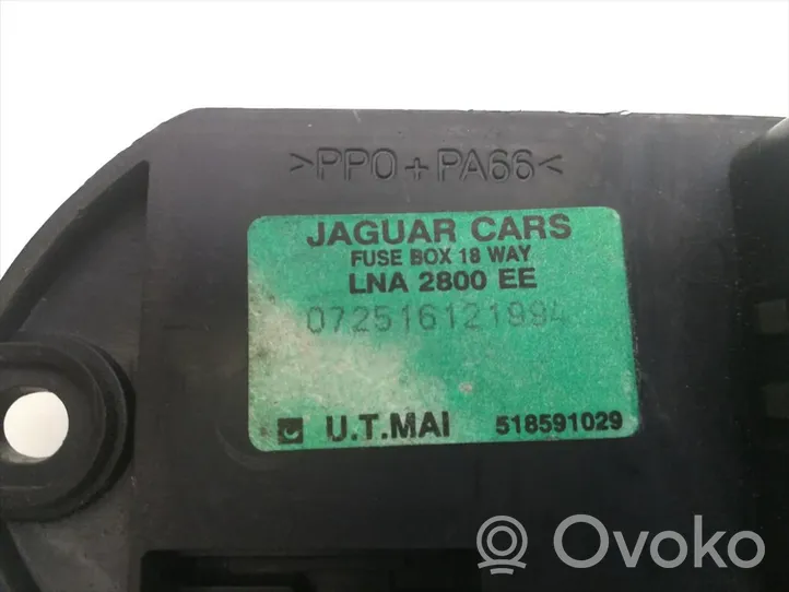 Jaguar XJ X300 Module de fusibles LNA2800EE