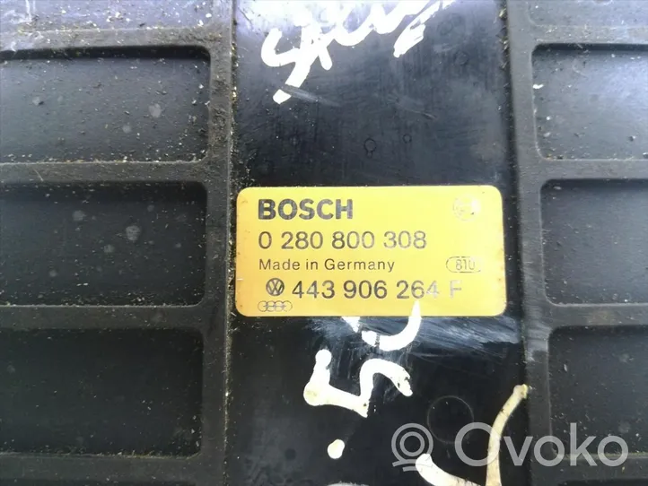 Audi 80 90 S2 B4 Sterownik / Moduł ECU 443906264F