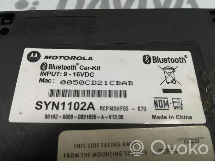 BMW 7 E38 Bluetoothin ohjainlaite/moduuli SYN1102A