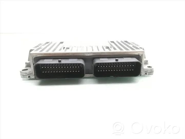 Citroen C8 Module de contrôle de boîte de vitesses ECU 9657137780