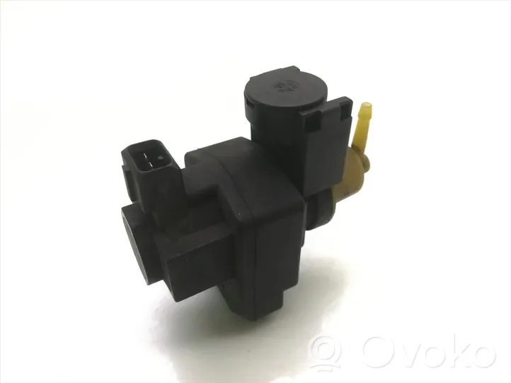 Renault Megane II Vacuum valve 8200486261