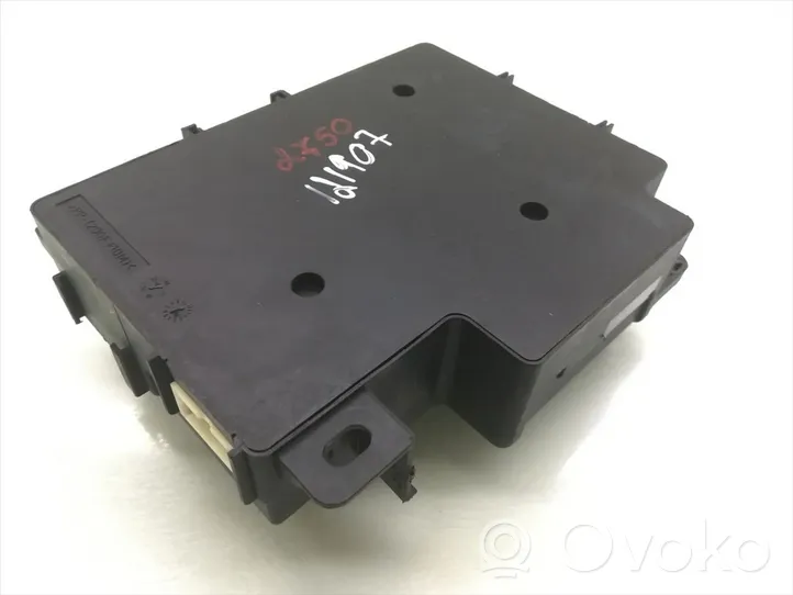 Mitsubishi Outlander Module de fusibles 8637A340