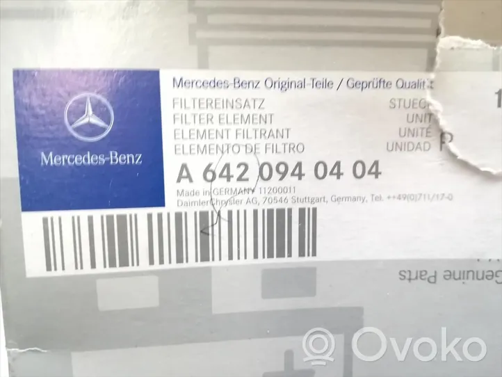 Mercedes-Benz C W203 Boîtier filtre à air A6420940404