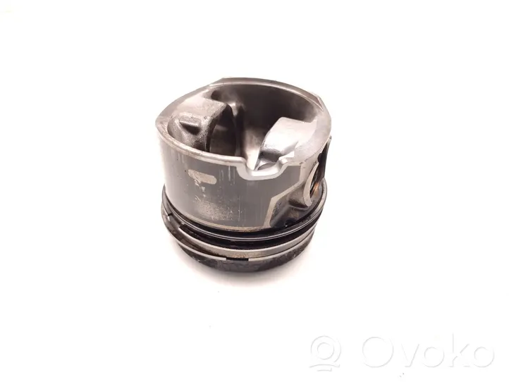 Opel Vivaro Piston 9818178480