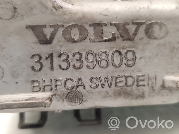 Volvo V40 Réservoir d'air sous vide 31339809