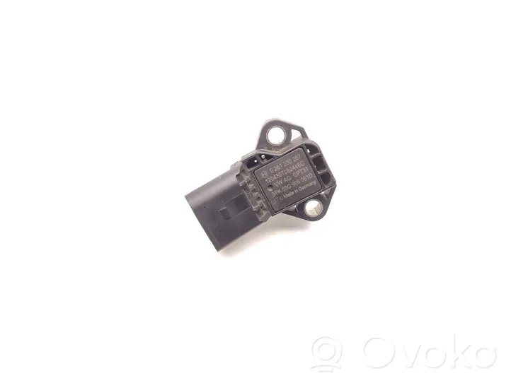 Volkswagen Golf VI Air pressure sensor 03G906051D