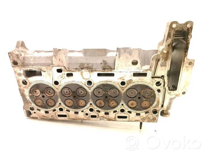 BMW 1 E82 E88 Engine head 7797678