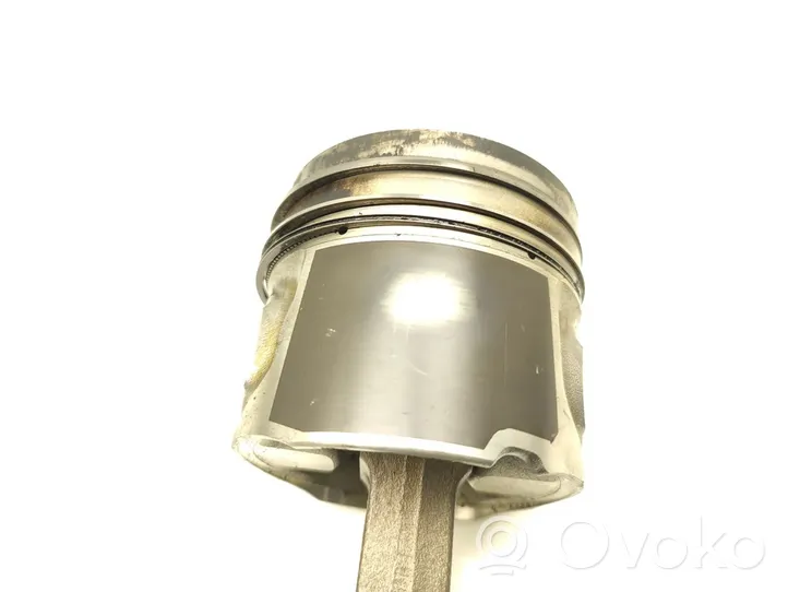 Honda Accord Piston avec bielle N22B1