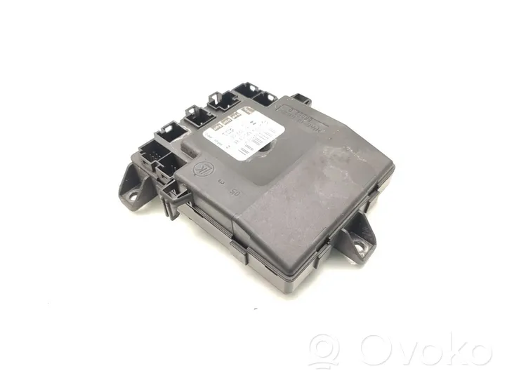 Mercedes-Benz ML AMG W164 Oven ohjainlaite/moduuli A1648200385