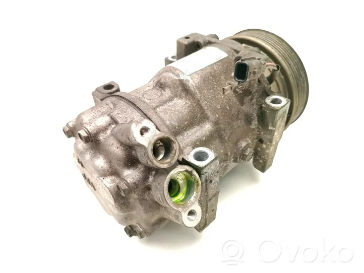 Nissan Qashqai Ilmastointilaitteen kompressorin pumppu (A/C) 926009865R