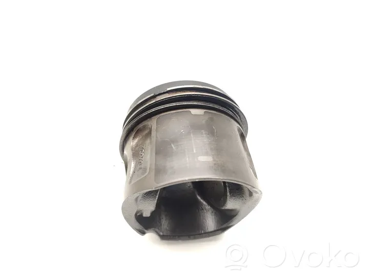 Citroen Relay III Piston 4HG(P22DTE)