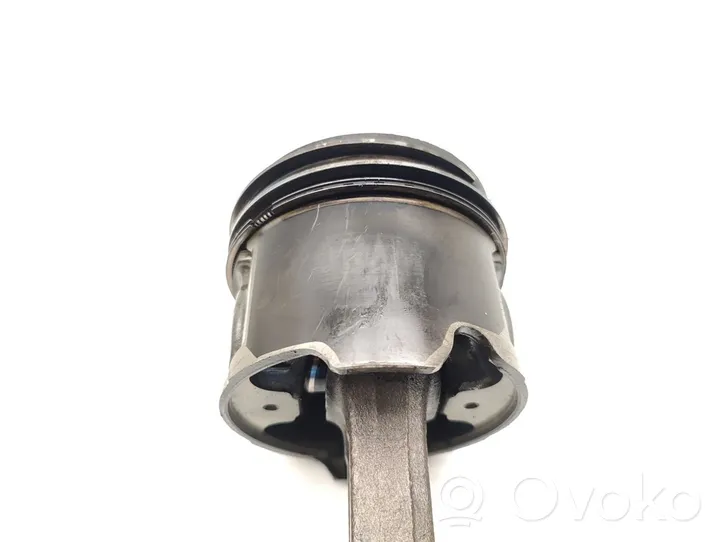 KIA Sedona Piston with connecting rod J3(CRDI)