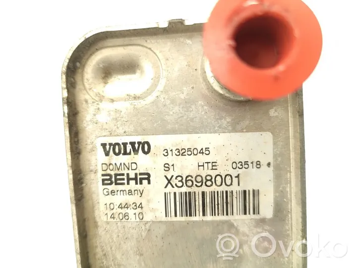 Volvo V70 Chłodnica oleju 31325045