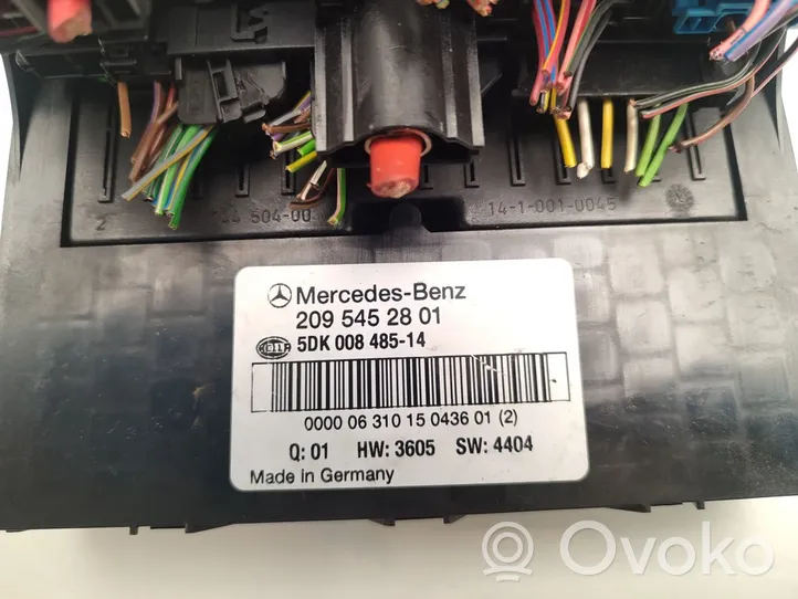 Mercedes-Benz CLK A209 C209 Sulakemoduuli 2095452801