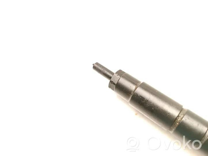 KIA Sorento Injecteur de carburant 33800-2F000