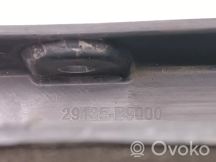 Hyundai i10 Radiateur panneau supérieur d'admission d'air 29135-B9000