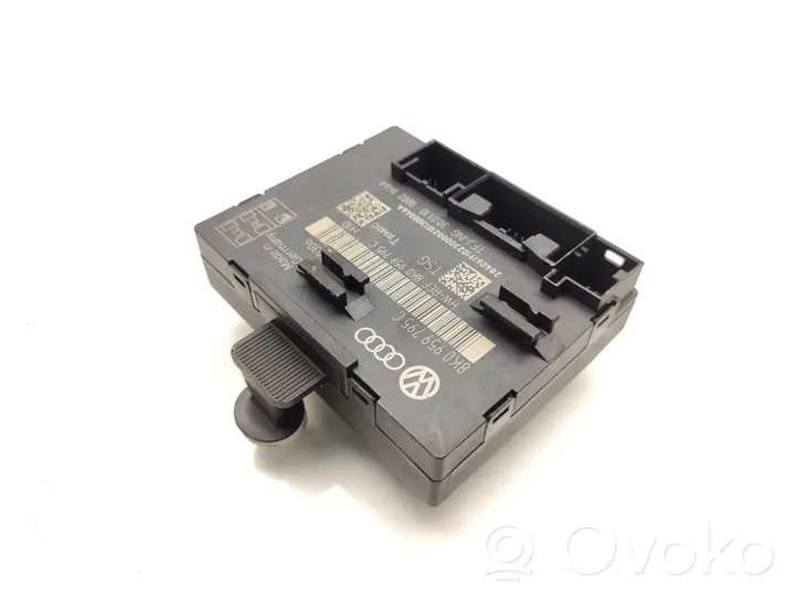 Audi A4 S4 B8 8K Oven ohjainlaite/moduuli 8K0959795C