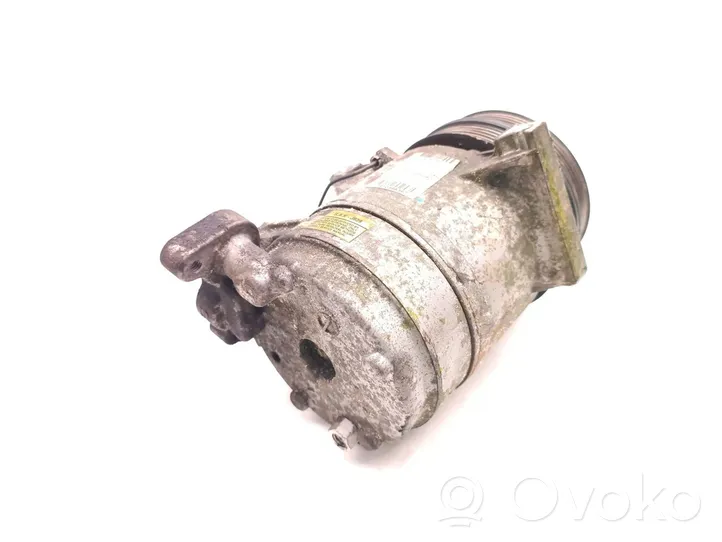 Volvo V50 Ilmastointilaitteen kompressorin pumppu (A/C) 30761390