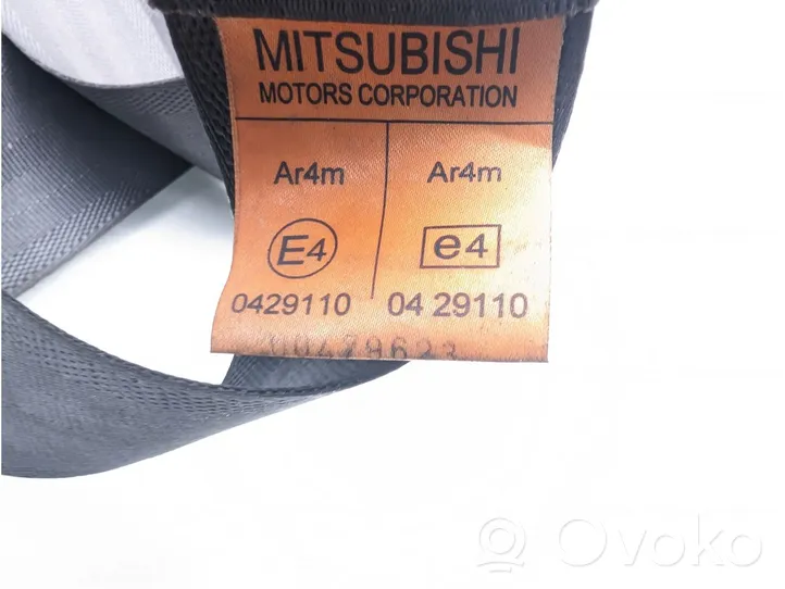Mitsubishi L200 Etuistuimen turvavyö 