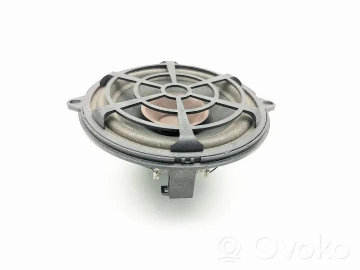 Mazda 6 Takaoven kaiutin 8200439474