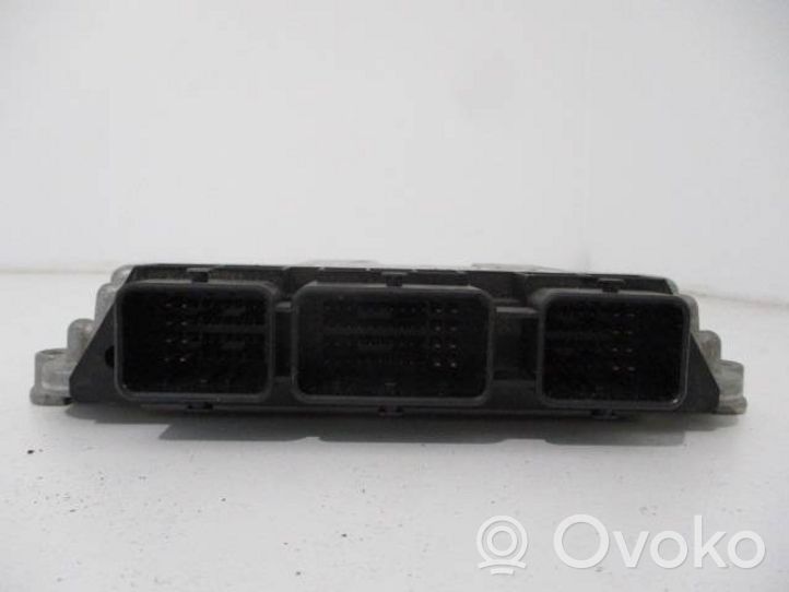 Peugeot 1007 Unité de commande, module ECU de moteur 9663338380