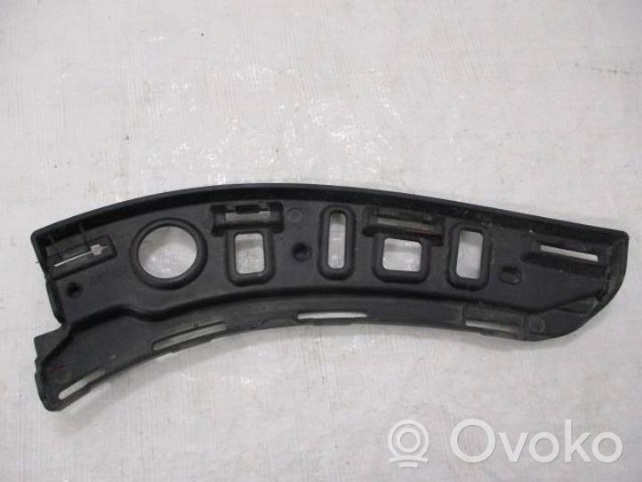 Peugeot 2008 I Support de pare-chocs arrière 9818259780