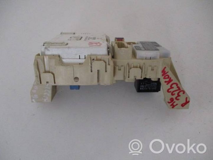 Opel Agila B Fuse box set 3677051K41