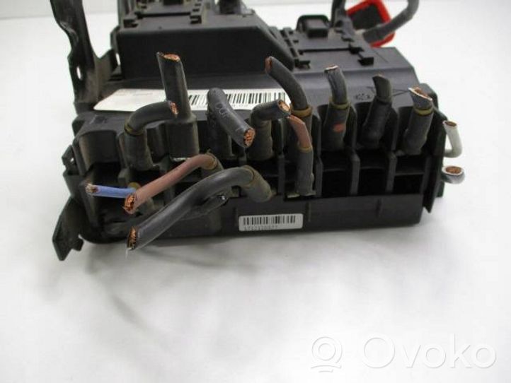 Opel Grandland X Module de contrôle de batterie 820081480