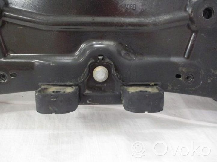 Renault Clio V Front axle beam 